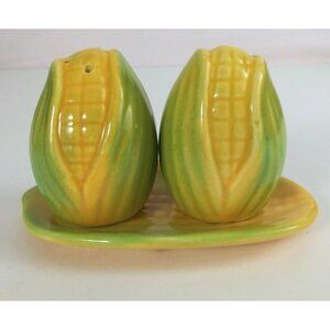 Vintage Action Corn On The Cob Salt & Pepper Shakers With Tray